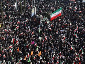 Duh! Situasi Iran Bikin Makin Waswas, 2.000 Orang Tewas