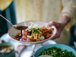 Makanannya Enak tapi Restoran Ini Larang Pejabat Datang