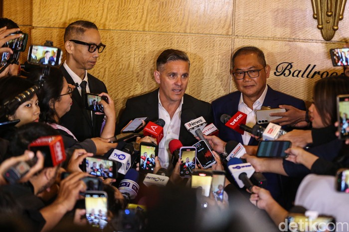 Gaji John Herdman Lebih Kecil Dibanding Kluivert dan STY?