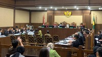 Satu Per Satu Eks Anak Buah Nadiem Curhat di Sidang
