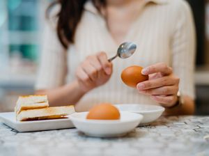 Konsumsi Telur Berlebihan Bisa Bikin Bisulan, Mitos atau Fakta?