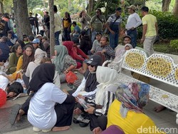 Demo Hari Ketiga, Jagal RPH Pegirian Geruduk Balai Kota Surabaya
