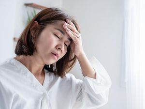 Cara Mudah Atasi Jet Lag, Ahli: Ikuti Ritme Cahaya Lokal