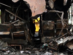 Crane Ambruk di Jalan Kematian di Bangkok, 2 Orang Tewas