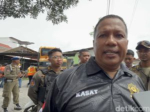 Pemkot Bongkar Pasar Simo Mulyo karena Tunggakan Rp 400 Juta