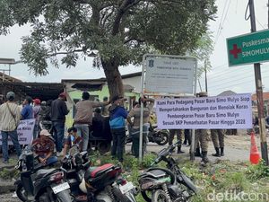 Pembongkaran Pasar Simo Mulyo Surabaya Tuai Protes Pedagang