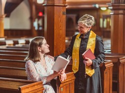 Renungan Harian Katolik 15 Januari 2026 dan Bacaan Hari Ini: Perantara-Nya