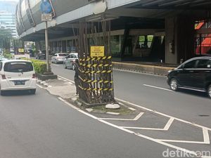 Saksi Bisu Proyek Gagal, Tiang Monorel Dilingkari Garis Kuning Jelang Dibongkar