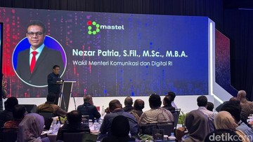 Infrastruktur Telekomunikasi: Harmonisasi Pusat & Daerah Penting