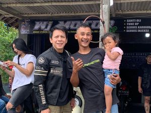 Kagetnya Tukang Bengkel Vespa Dapat Customer Ternyata Ariel Noah
