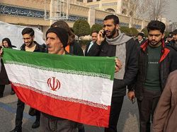 Cerita WNI yang Anaknya Tinggal di Iran: Sudah 5 Hari Tak Bisa Dihubungi