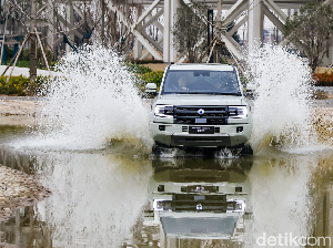 Denza B5 Mau Masuk Indonesia, PHEV Premium yang Jago Diajak Kerja Keras