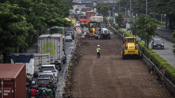 Hadapi Banjir Rob, Jalan Pantura Kaligawe Mulai Ditinggikan