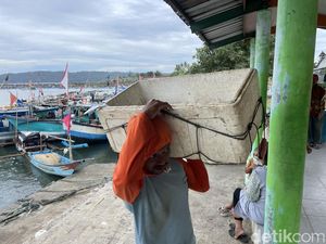 Kisah Hadi, Nelayan Pangandaran yang Kuliahkan Anak dari Hasil Melaut
