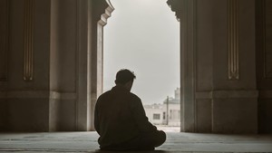 Tata Cara Sholat Isyroq dan Bacaan Doa Mustajab di Waktu Pagi