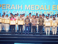 Video: Kapolri Beri Kenaikan Pangkat ke Anggota Peraih Medali di SEA Games
