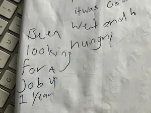 Nekat Curi Makanan gegara Lapar, Maling Ini Tulis Permintaan Maaf