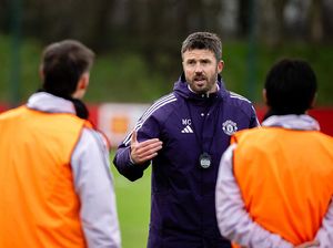 Carrick Santai soal Mulut Pedas Sesama Eks Pemain MU