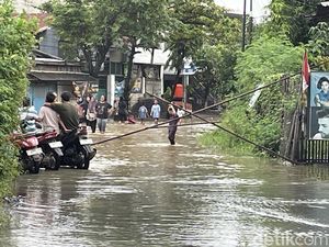 112 Desa di Sepanjang Sungai Silugonggo Pati Terendam Banjir