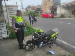 Kecelakaan Beruntun 2 Motor dan Mobil di Parepare, 1 Lansia Dilarikan ke RS