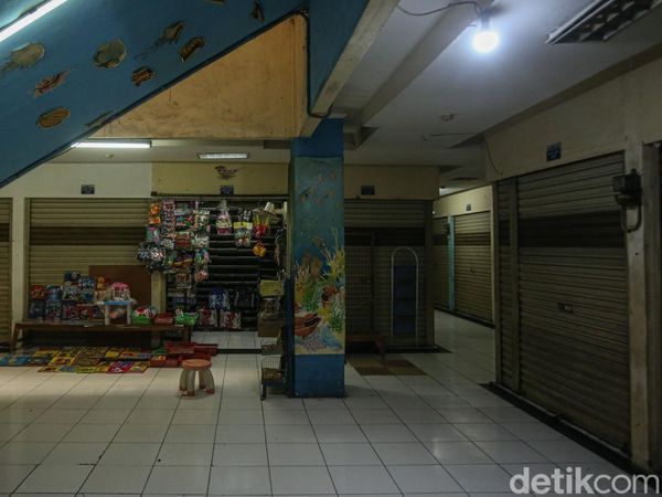 Sepi Sunyi Pasar Gembrong Baru