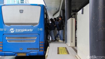 Ada Puncak HUT DKI, Ini Modifikasi Layanan Transjakarta pada 27 Juni