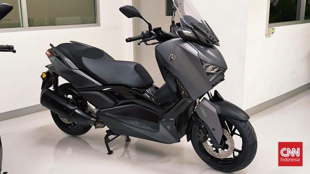 Yamaha Xmax Connected punya dua varian warna baru yang meluncur pada Rabu (14/1/2025), Metallic Blue dan Ceramic Grey.