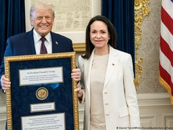 Dinamika Politik Venezuela: Trump, Nobel Machado dan Rodriguez