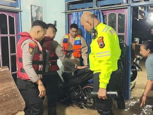 Polres Kendal Bersiaga Banjir di Brangsong Usai Sungai Waridin Meluap