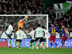 Ferran Torres: Untung Barcelona Punya Joan Garcia