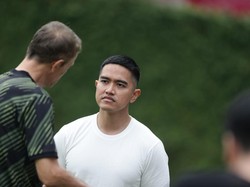 Kaesang Beri Motivasi Skuad Persis Solo: Tenang, Saya Sudah di Sini lagi