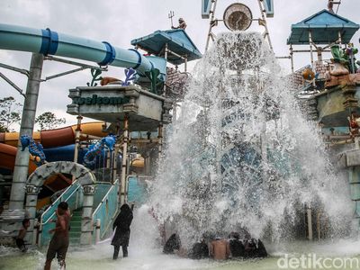 Menikmati Libur Panjang di Atlantis Ancol