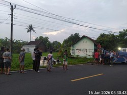 Pajero Oleng Lalu Nyemplung Sawah di Pundong Bantul