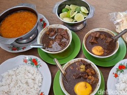 Video Cuma Satu Menu Tapi Ramai Terus, Pallubasa Kelapa Gading Seenak Itu?