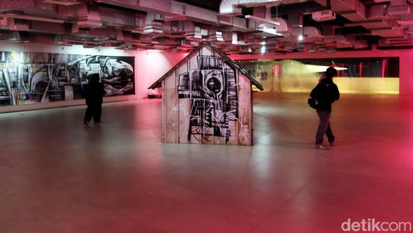 Pameran Pinata, Refleksi Kebakaran Rumah dalam Karya Herzven