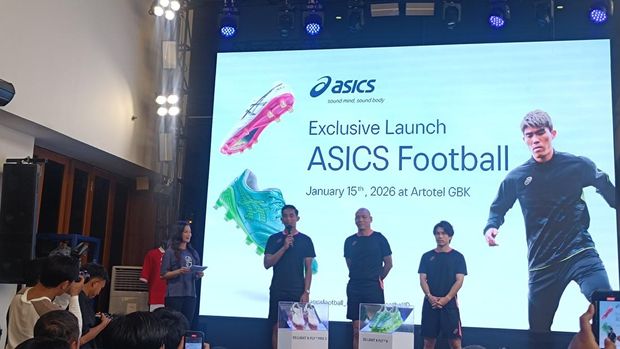 Rizky Ridho Rizky Ridho didapuk jadi brand ambassador ASICS Indonesia.