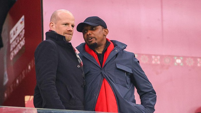 Aksi Tak Terpuji Etoo Berujung Skors dan Denda