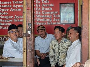 Respons Dua PB XIV Usai Diajak Nyate Bareng Wapres Gibran