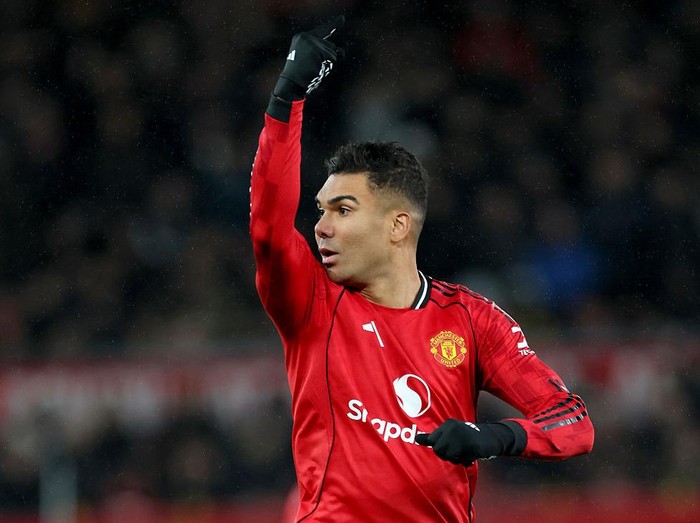 MANCHESTER, ENGLAND - JANUARY 11: Casemiro  of Manchester United running during the Emirates FA Cup Third Round match between Manchester United and Brighton & Hove Albion on January 11, 2026 in Manchester, England. (Photo by Richard Sellers/Sportsphoto/Allstar via Getty Images)