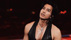 8 Foto Terbaru Jerry Yan di Konser Reuni F3, Bikin Jantung Nggak Aman