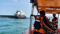 Seorang ABK Jatuh ke Laut di Perairan Batam, Tim SAR Lakukan Pencarian