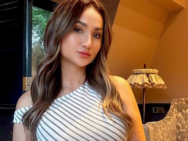Alasan Tengku Dewi Jadi DJ Lagi karena Waktu Fleksibel Urus Anak