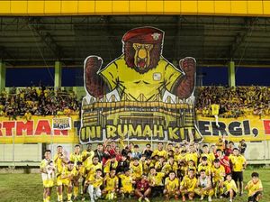 2 Tifo Bekantan di Stadion 17 Mei Banjarmasin