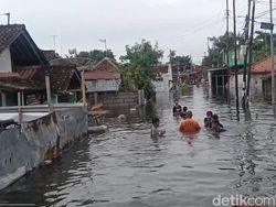 Kota Pekalongan Banjir, 1.472 Warga Mengungsi