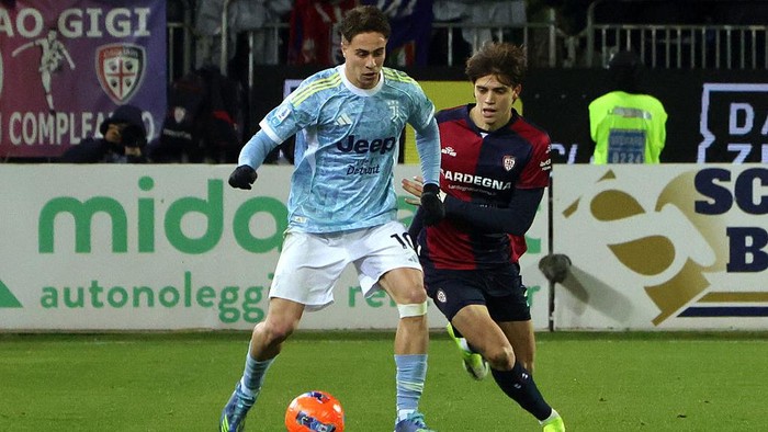 Cagliari Vs Juventus: Bianconeri Tumbang