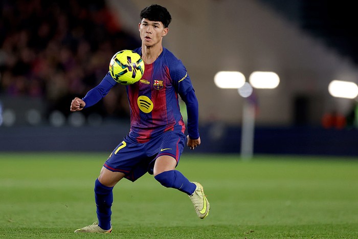 Dro Fernandez Mau Cabut dari Barca ke PSG, Bukan karena Uang