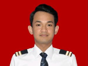 Profil Farhan Gunawan: Co-Pilot Pesawat ATR 42-500-Alumni Athirah Makassar