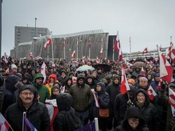 Warga Greenland Demo Tolak Rencana Pencaplokan oleh Trump