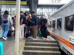 Imbas Banjir Pekalongan, Ratusan Penumpang KA di Malang Gagal Berangkat