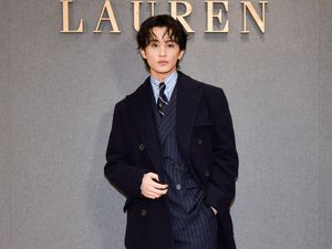 Pesona Mark NCT Jadi Ralph Lauren Prince di Milan Fashion Week 2026